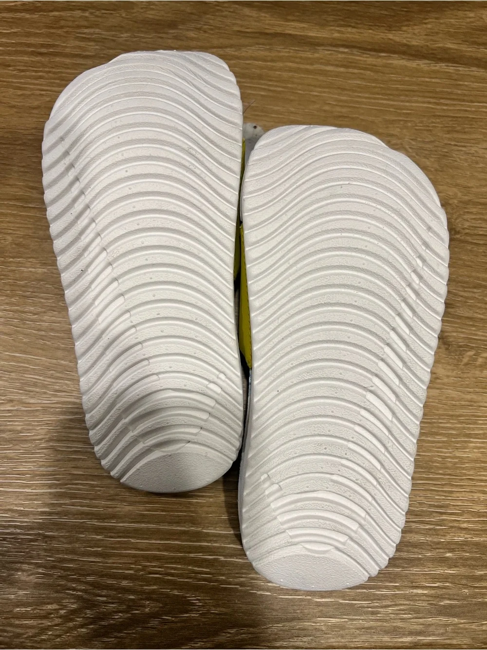 Nike Kids Yellow Strap Blue Footbed Slide Sandals